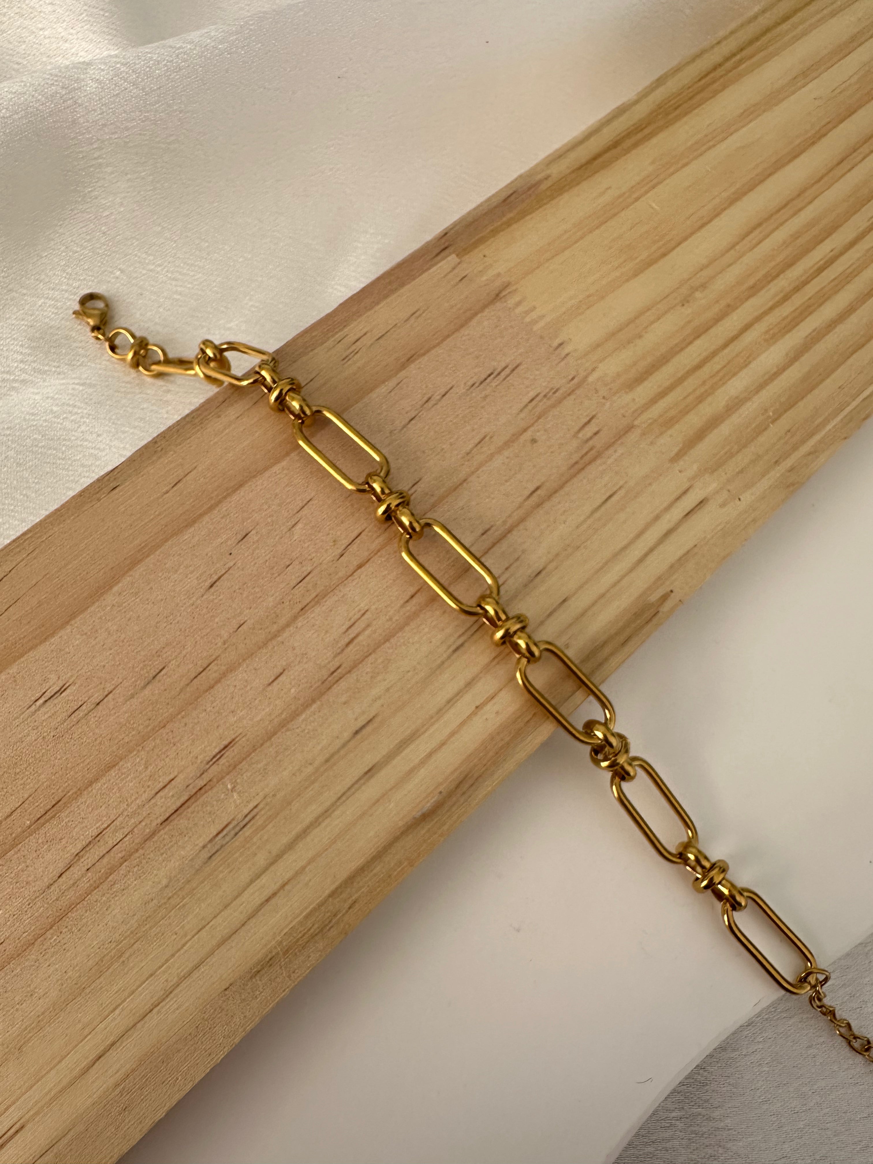 Golden links Bracelet
